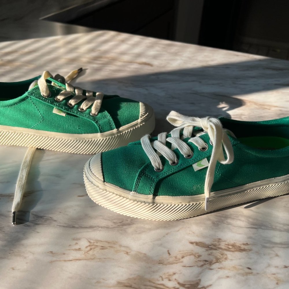 Cariuma Green Tennis Shoes - Picture 6 of 6